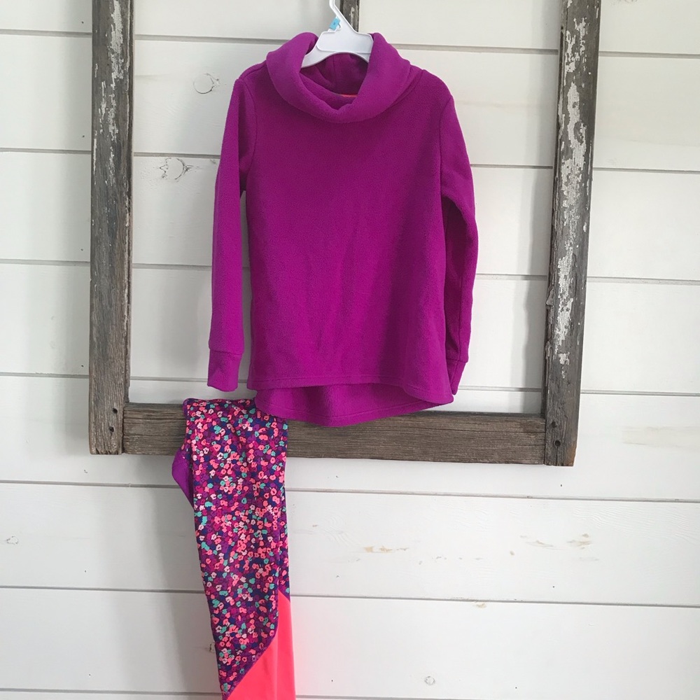 Girls’ activewear